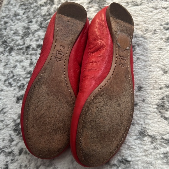 Tory Burch leather Claire shoes in great condition! - Picture 3 of 3